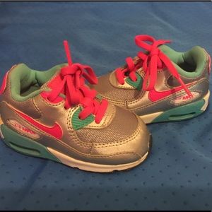 Toddler Nike Air Max size 5c